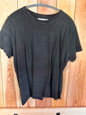Christy Dawn Perfect light wash black tee